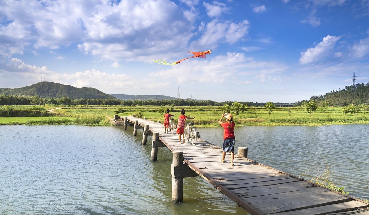 A Beginner's Guide to Float Fishing on Canals