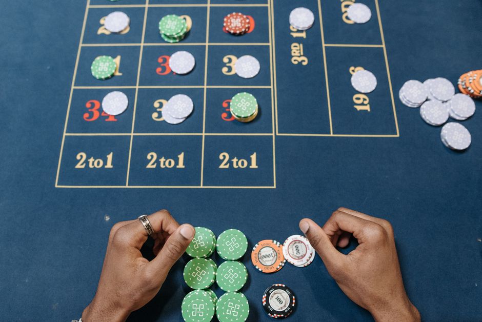 iGaming Uncovered: Slots, Poker, and Betting Secrets for 2025